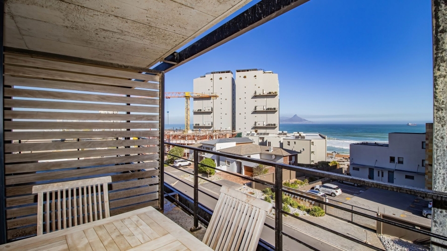1 Bedroom Property for Sale in Beachfront Western Cape